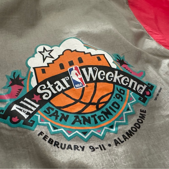 Size Medium Mitchell & Ness 1996 NBA All-Star Windbreaker Pullover - Picture 11 of 11